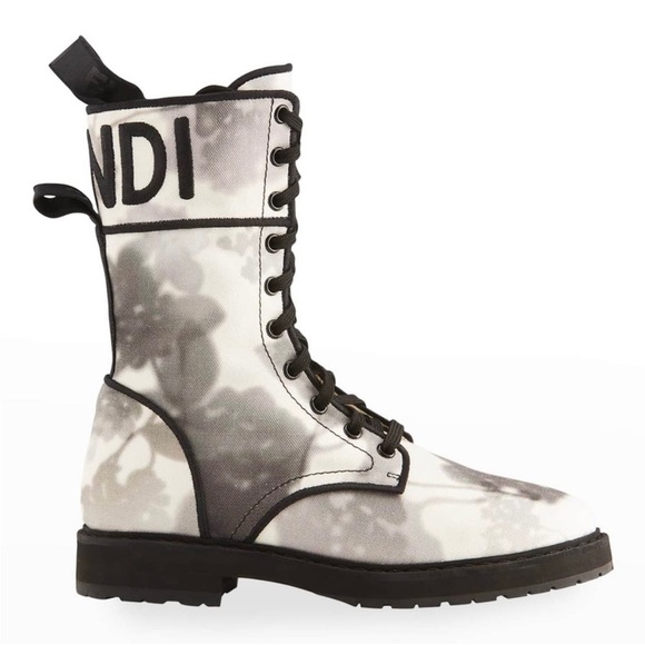 AUTHENTIC FENDI BOOTS - Picture 3 of 11